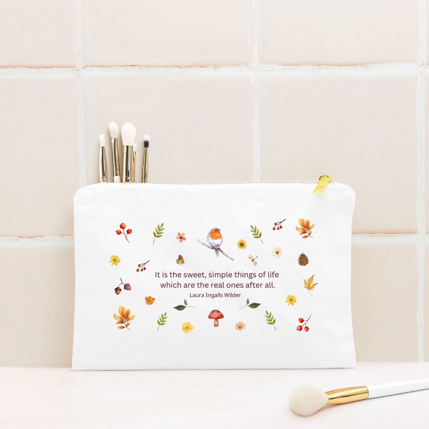 Sweet Simple Things: Lined Cosmetic Bag