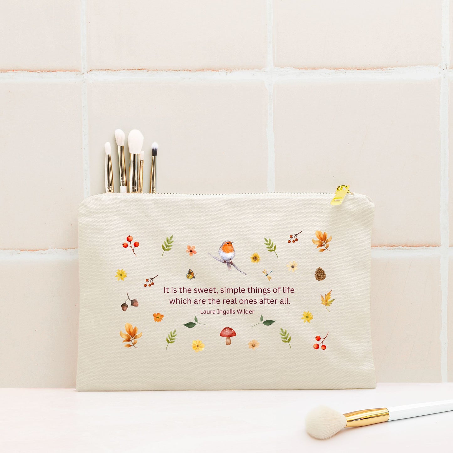Sweet Simple Things: Lined Cosmetic Bag