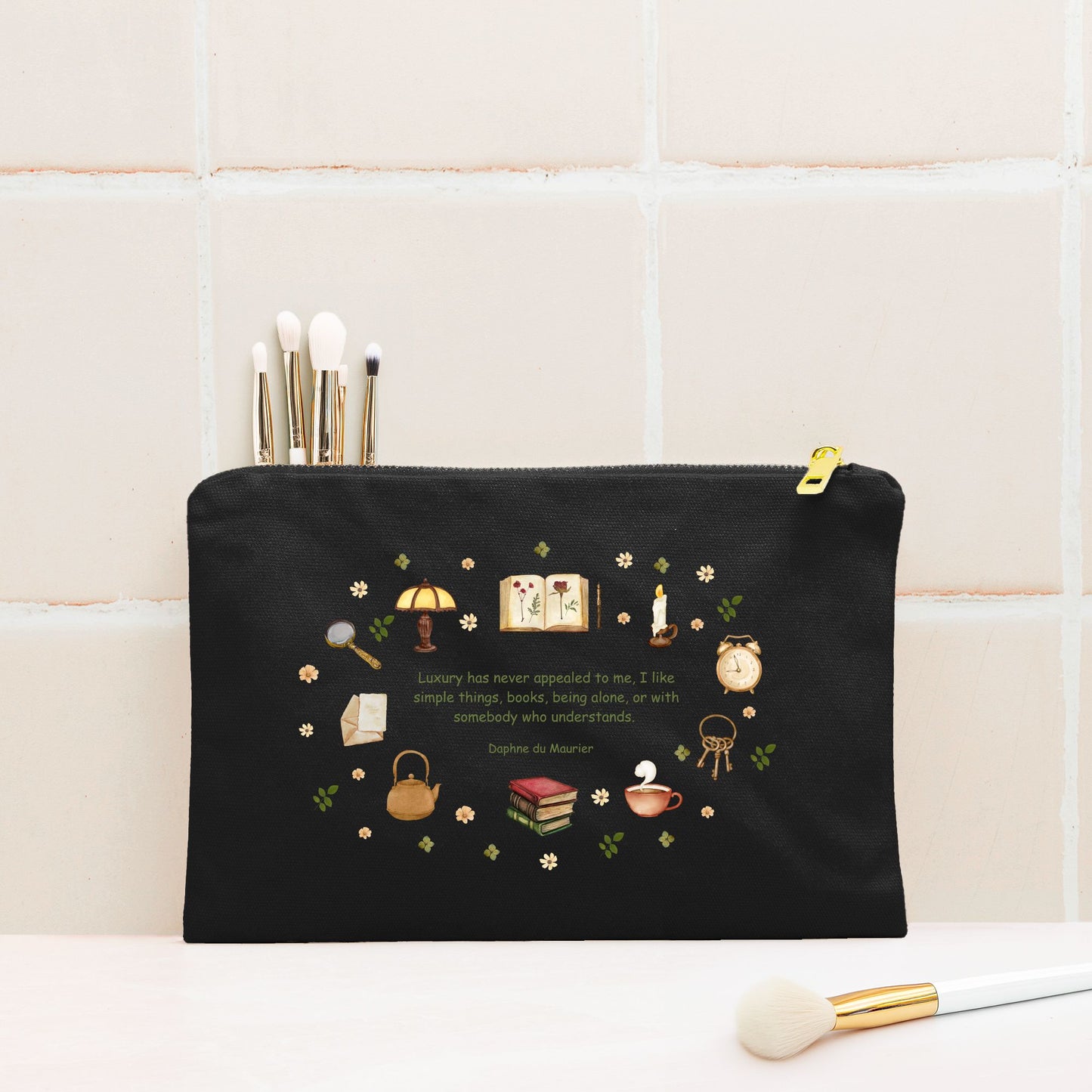 Daphne du Maurier: Lined Cosmetic Bag