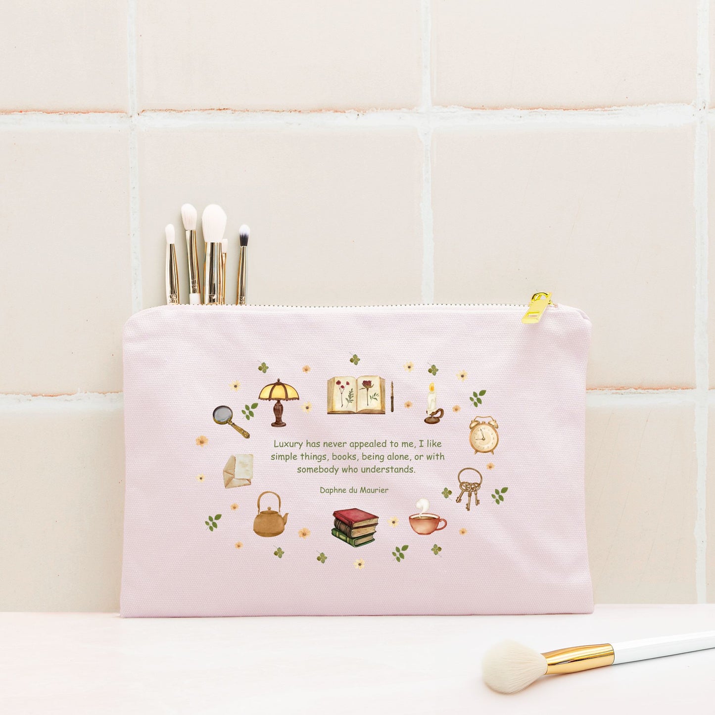 Daphne du Maurier: Lined Cosmetic Bag